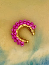 Entre tejidos Earcuff