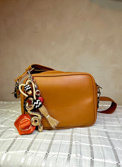 Oro Serpiente Bag Charm