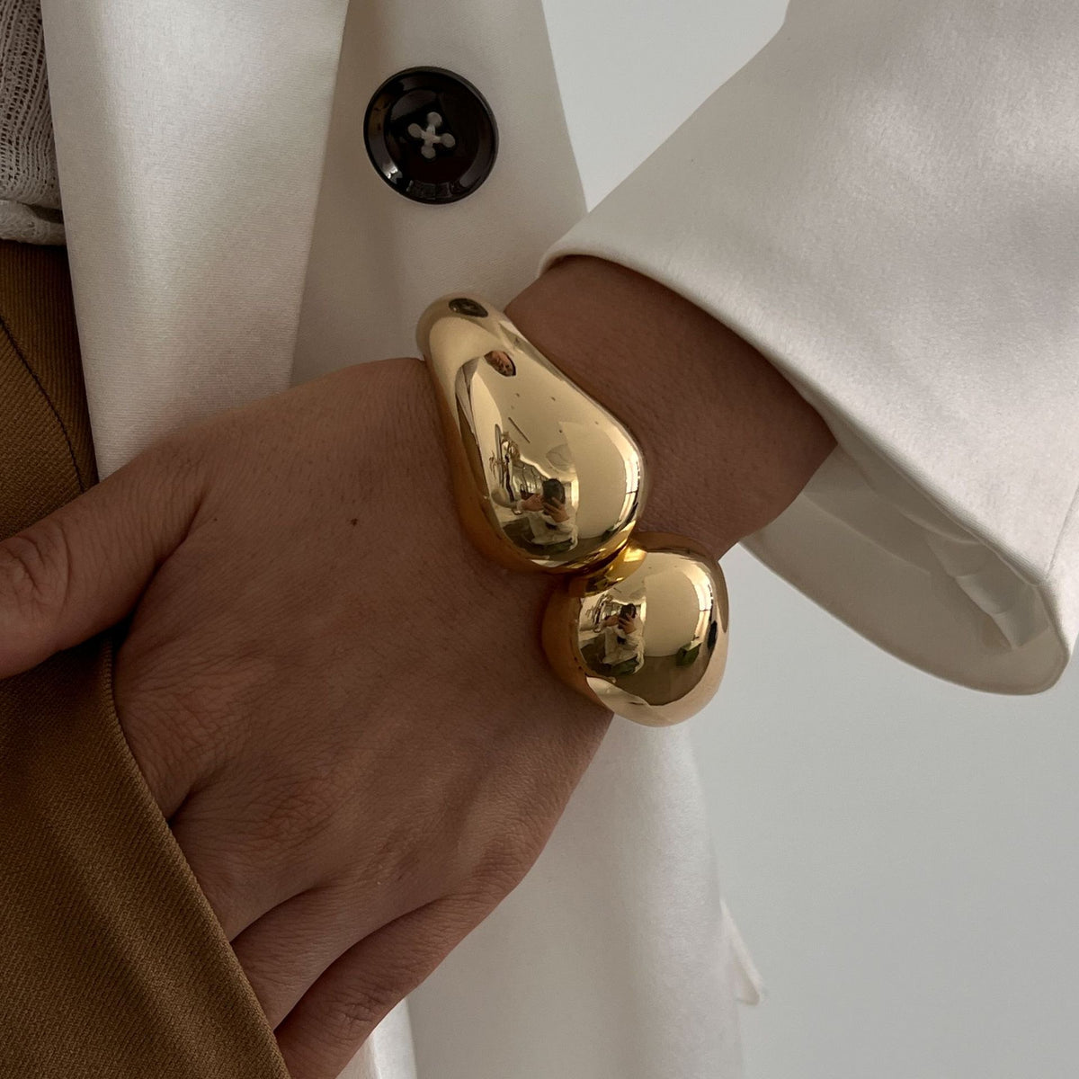 Brazalete Gota Escultórica