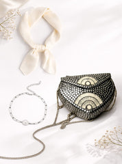 Trio Delicadamente Peligrosa