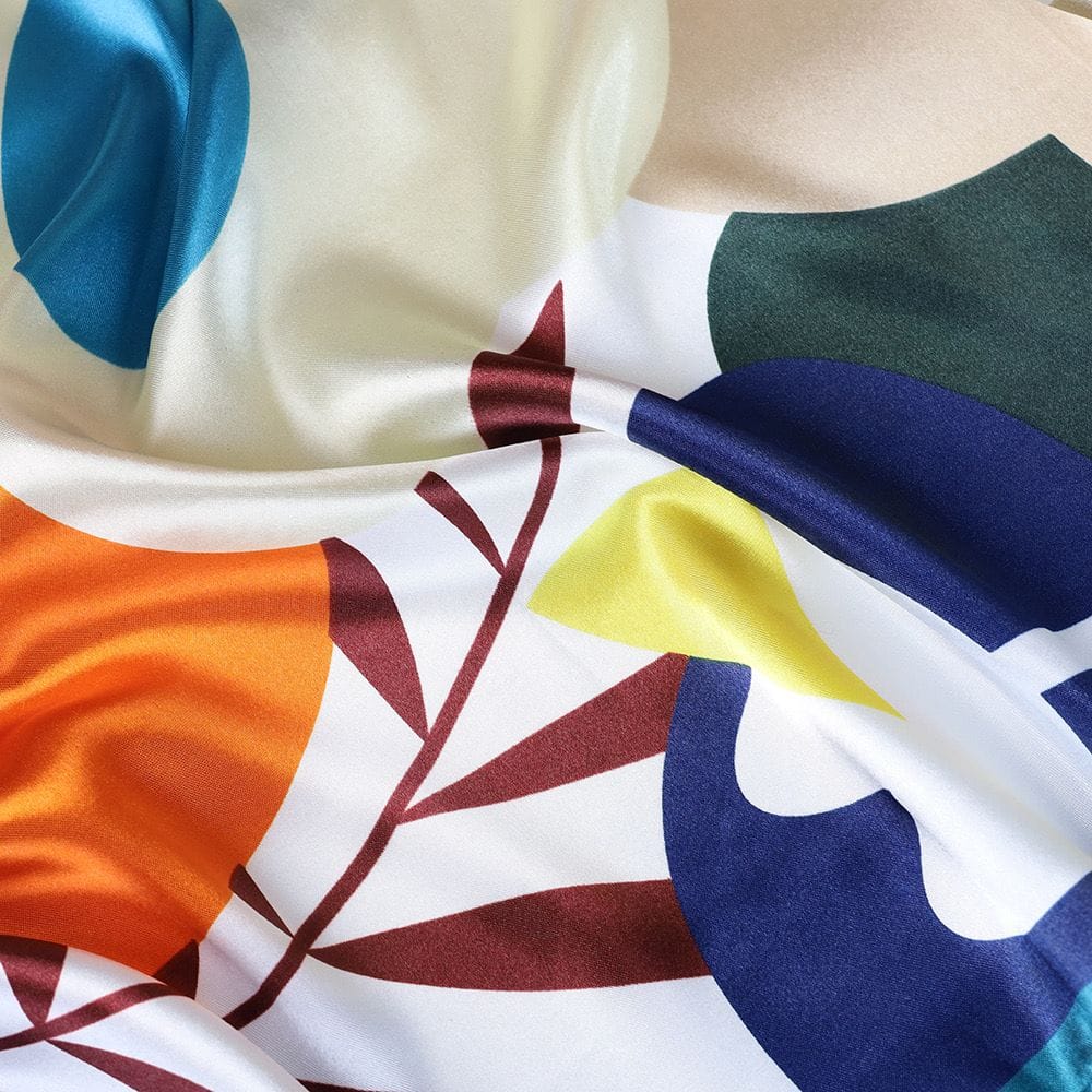 panoleta satinada multicolor con diseño geometrico elegante para mujer