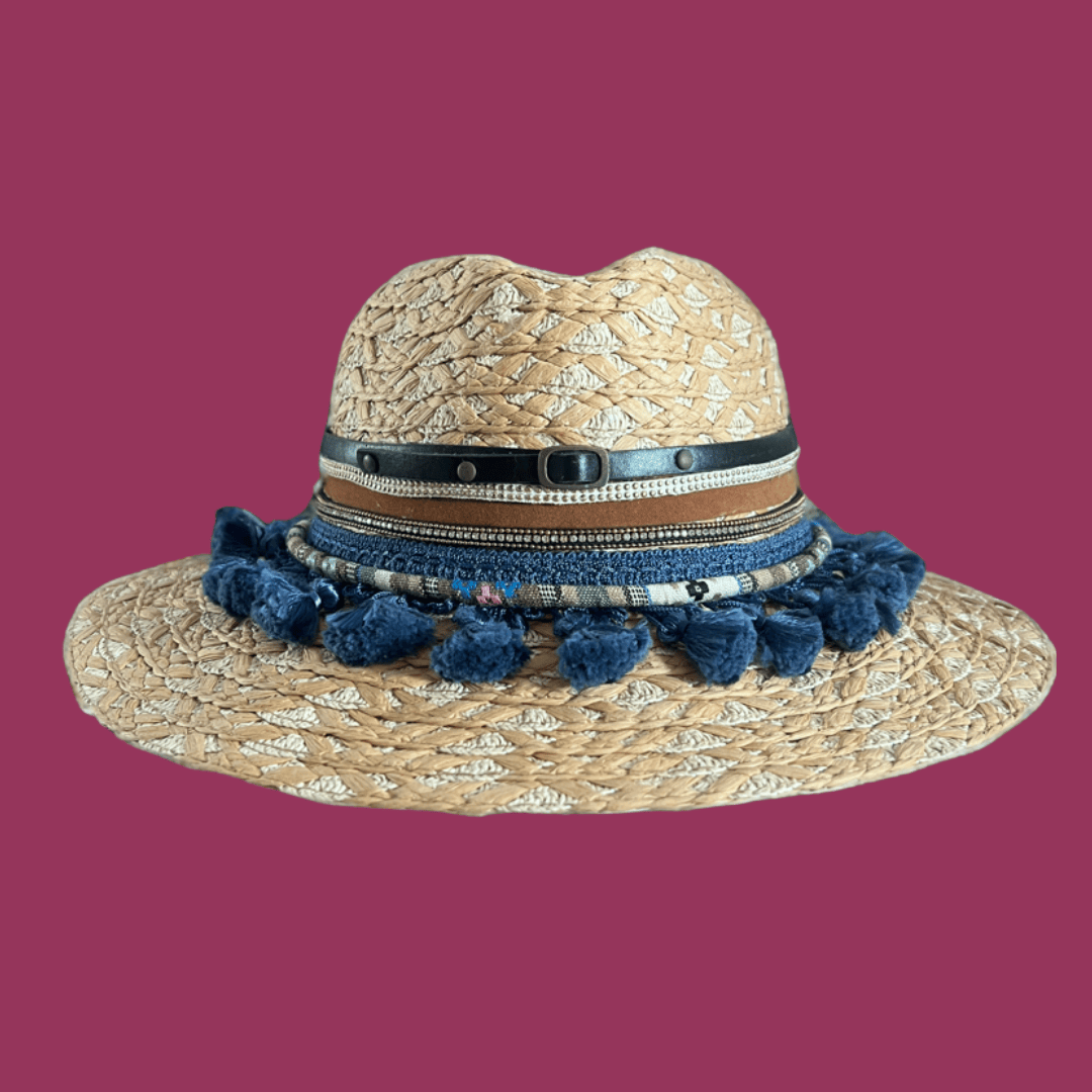 sombrero elegante con borlas azul indigo diseño artesanal mujer