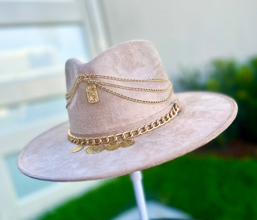 Gaia Hat