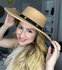 Billie the Hat